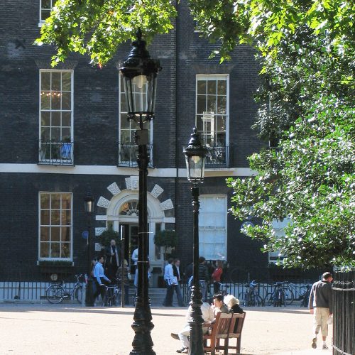 Cleghorn-bedford-street-lamp